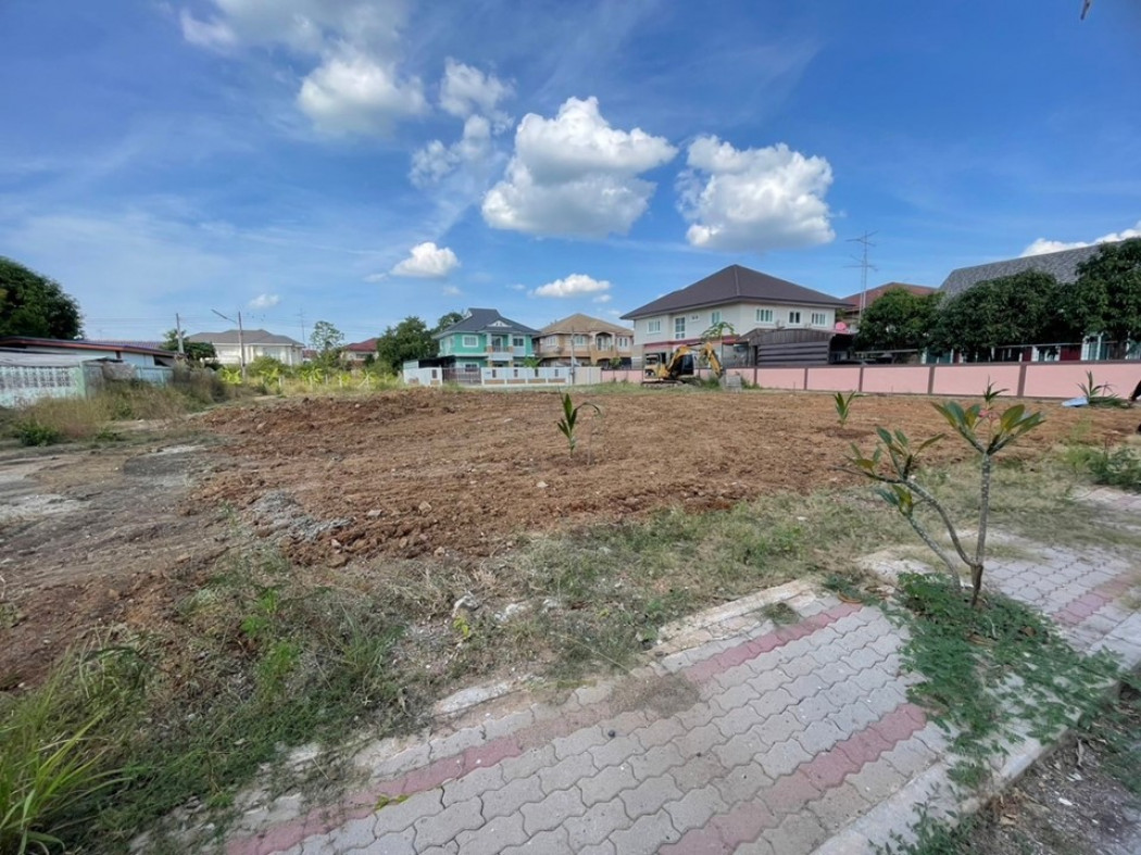 ขาย ที่ดินเปล่า หมู่บ้านริมทะเล 3 ชลบุรี 3 งาน 56.8 ตร.วา เหมาะปลูกบ้าน รูปที่ 3