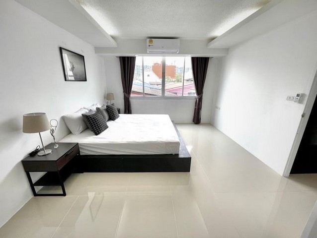 The Waterford Sukhumvit 50 spacious nice 2nd floor BTS On Nut รูปที่ 1