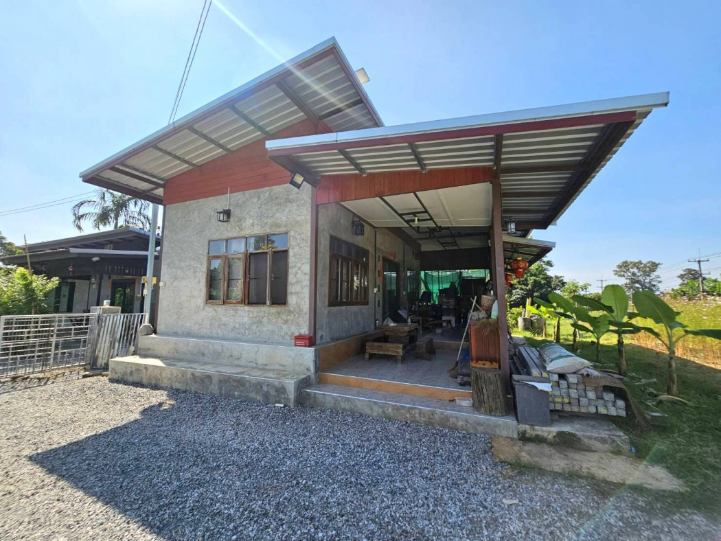 ขาย บ้านเดี่ยว 3 หลัง พร้อมร้านค้า 1 หลัง 200 ตรม. 1 ไร่ 1 งาน 30 ตร.วา รูปที่ 2
