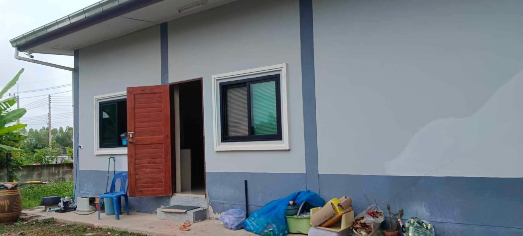 ขาย บ้านเดี่ยว พร้อมห้องแถวสำหรับทำร้านค้า 150 ตรม. 1 งาน 64 ตร.วา รูปที่ 3