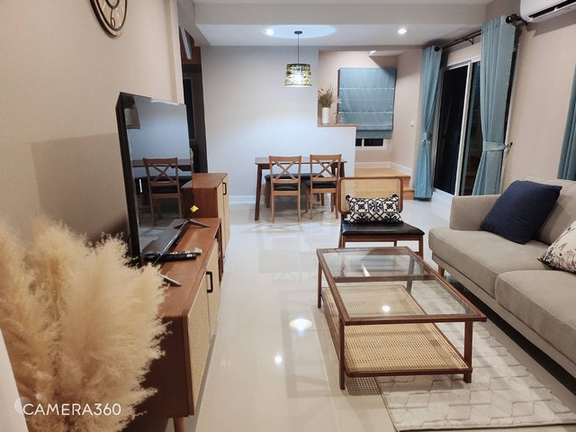 For Rent : Kathu, 2-story detached house, 3 bedrooms 2 bathrooms รูปที่ 1