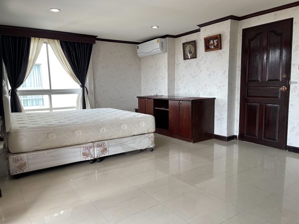 ให้เช่าถูก คอนโด Asakan Place รามคำแหง 105/1 เฟอร์นิเจอร์ ครบ (ห้องมุม) ติดถนนรามคำเเหง โทร 0853326338 รูปที่ 4