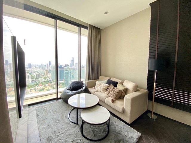 The Esse Sukhumvit 36 spacious clean livable 32nd floor BTS Thonglor รูปที่ 1