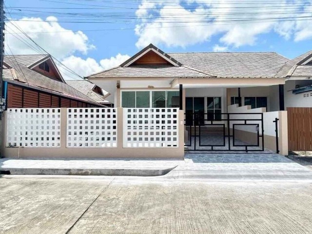 For Sales : Thalang, Twin House @Baan Suan Neramit 3, 2 Bedrooms, 2 Bathrooms รูปที่ 1