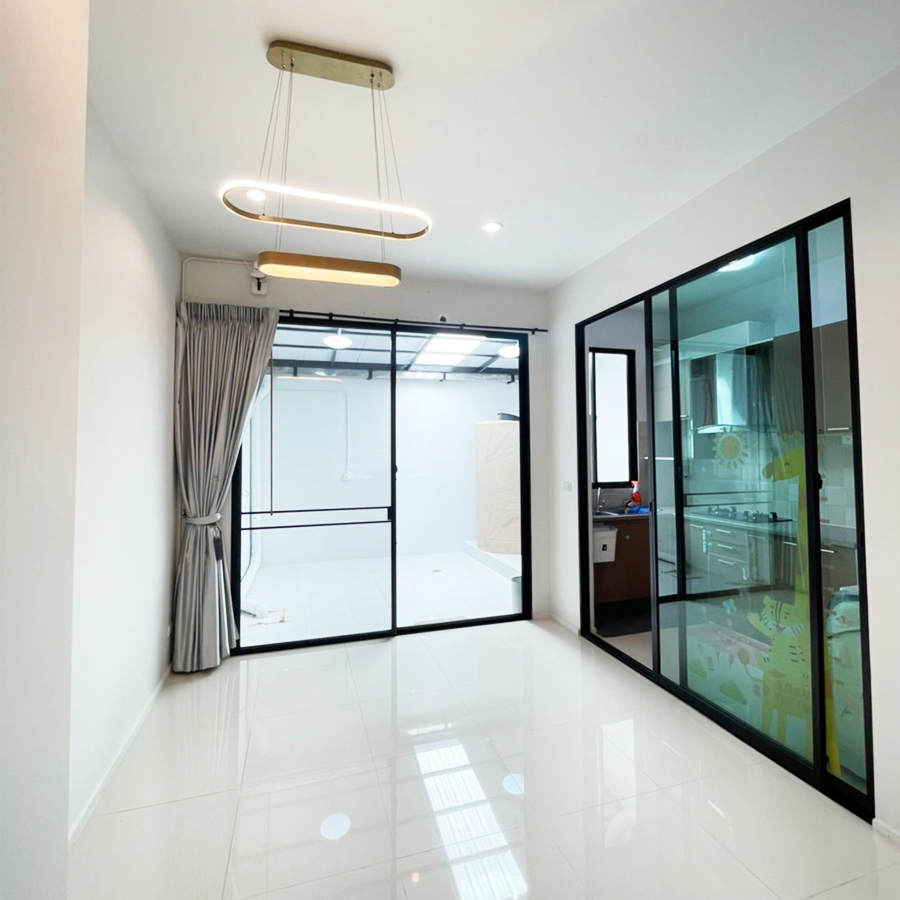 ขายทาวน์โฮม3ชั้น 23.9ตรว. หลังมุม ม.โคราซอน ประชาชื่น แต่งสวยพร้อมอยู่ หน้าบ้านไม่ชนใคร รูปที่ 6