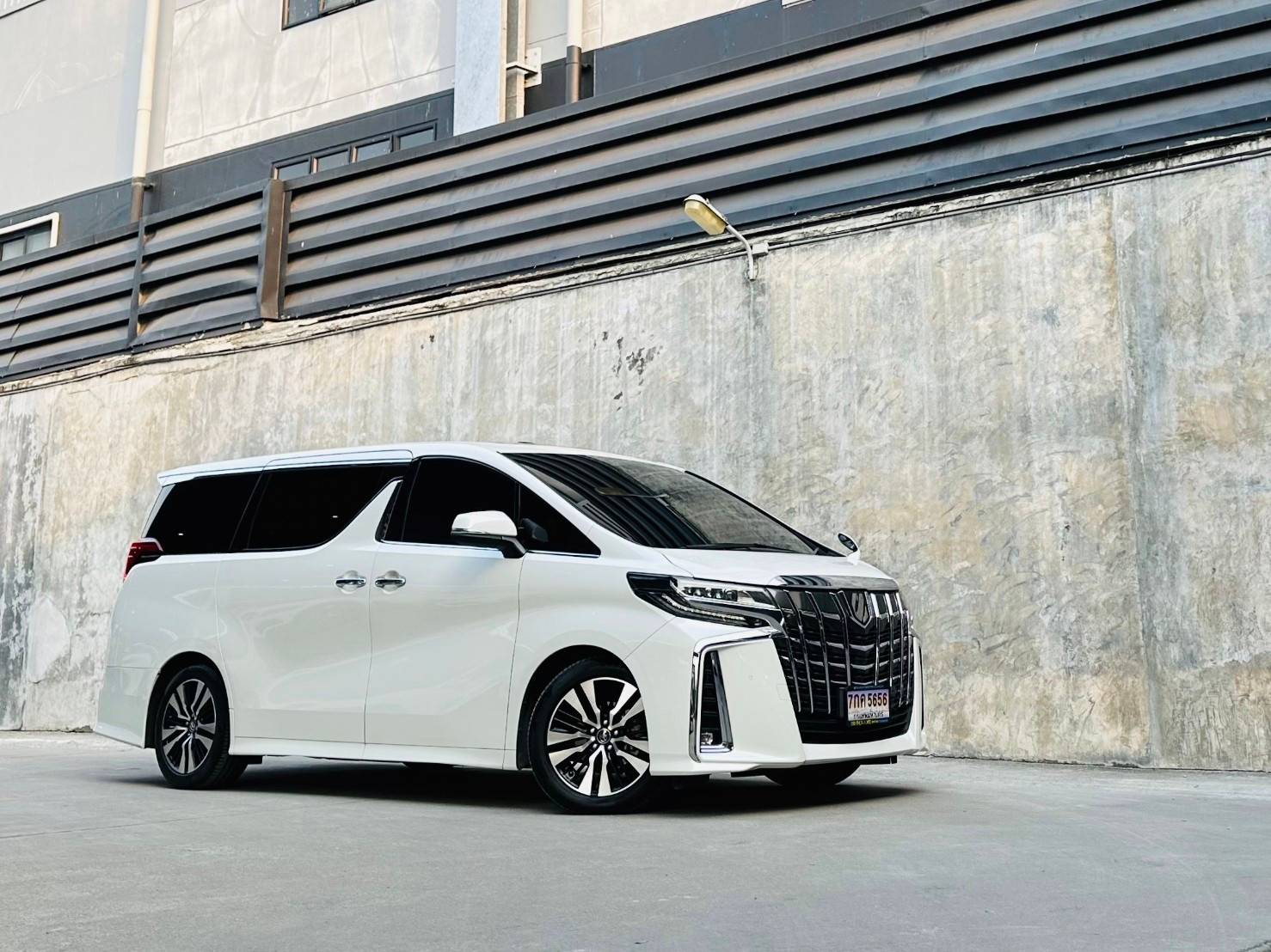 2018 แท้ TOYOTA ALPHARD 2.5 SC PACKAGE MINORCHANGE รูปที่ 1