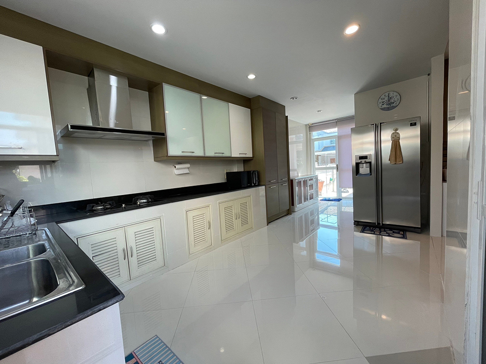 เจ้าของขายเอง บ้านเดี่ยว 2 ชั้น ม. KC Garden Home 19 บ้านหลังใหญ่ แถม Furniture SB Built-in ทั้งหลัง!! รูปที่ 4