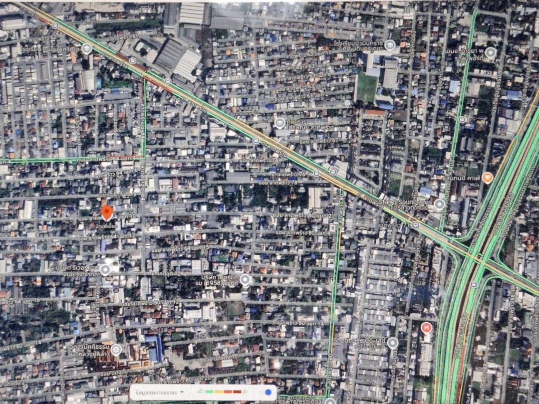 ขายที่ดิน ถนนลาดพน้าว 64 แยก 10 ที่ดิน 256 วา พร้อมบ้านไม้เก่า ใกล้สถานีรถไฟฟ้าสายสีเหลือง สถานีลาดพร้าว 71 ซอยลาดพร้าว 64 แยก 10 แขวงวังทองหลาง เขตวังทองหลาง กรุงเทพมหานคร  รูปที่ 2