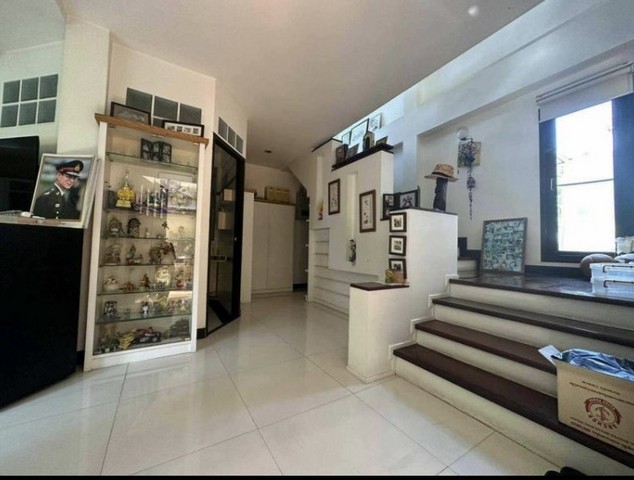 บ้าน บ้านเดี่ยวเกษตรนวมินทร์ 4BEDROOM 13510000 บาท ไม่ไกลจาก -บุญถาวร บรรยากาศดี รูปที่ 1