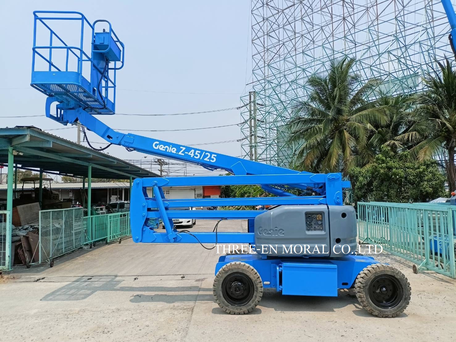 รถกระเช้า Boom Lift Genie Z-45/25 รูปที่ 1