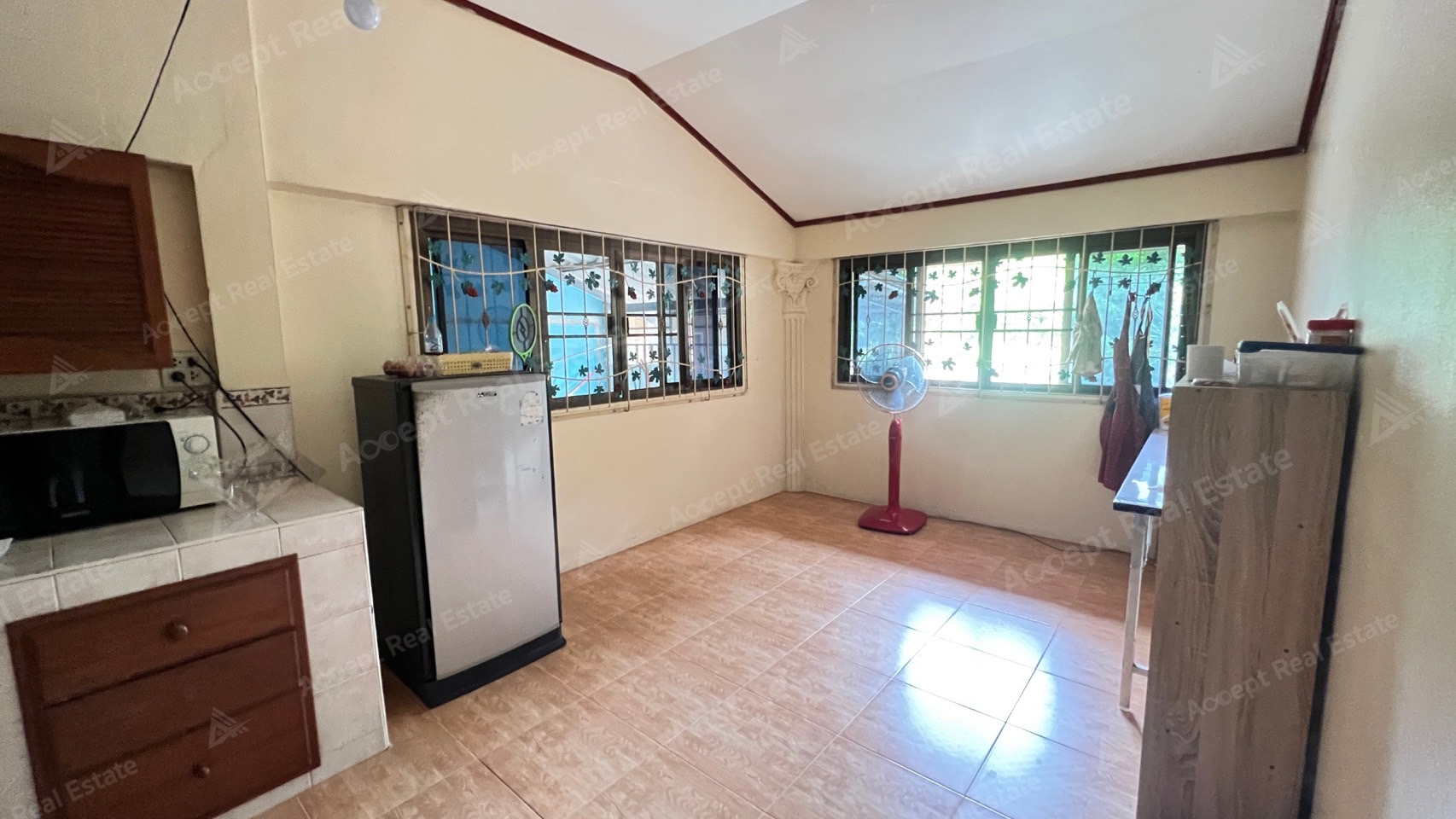 ขายบ้านพร้อมที่ดิน บ้านเดี่ยวพื้นที่เยอะมาก ร่มรื่น เงียบสงบ สำนักท้อน-บ้านฉาง รูปที่ 5