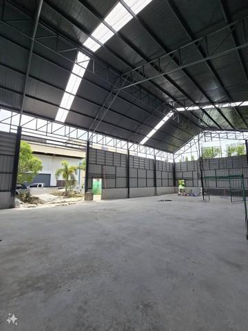 BR 1363 ให้เช่าโกดัง WAREHOUSE FOR RENT รถใหญ่เข้าได้ ใกล้มอเตอร์เวย์ ใกล้ตลาดจตุจักร ชลบุรี รูปที่ 1