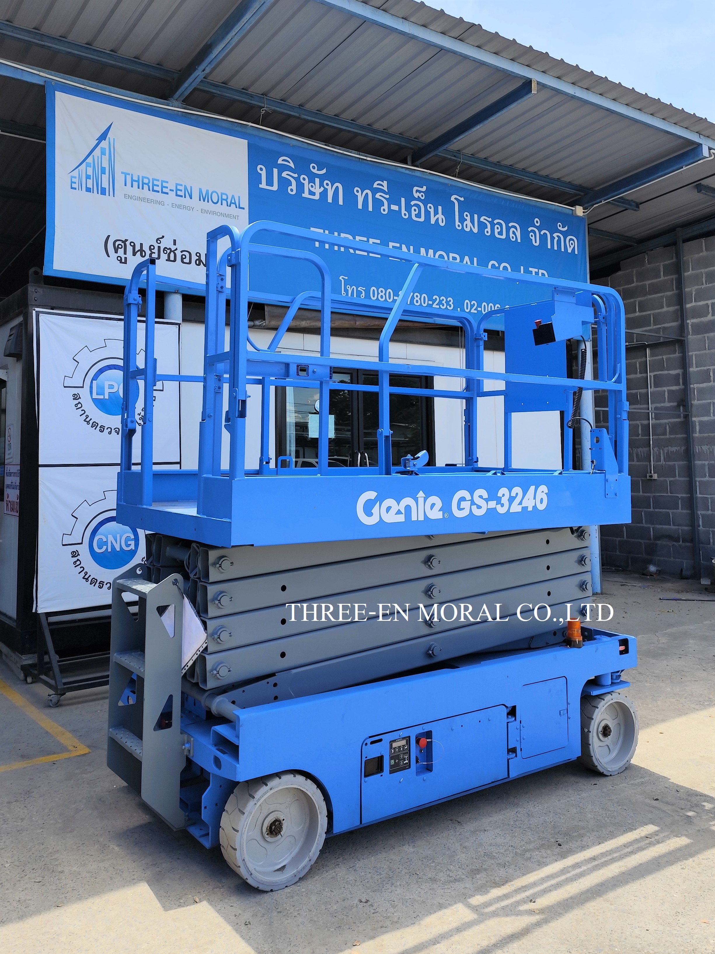 รถกระเช้า Scissor Lift Genie GS-3246 รูปที่ 1