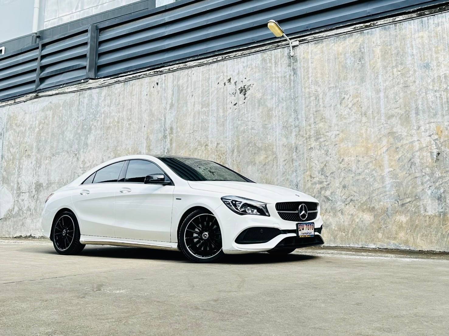 2019 Mercedes Benz CLA250 AMG Night Edition W117 รูปที่ 1