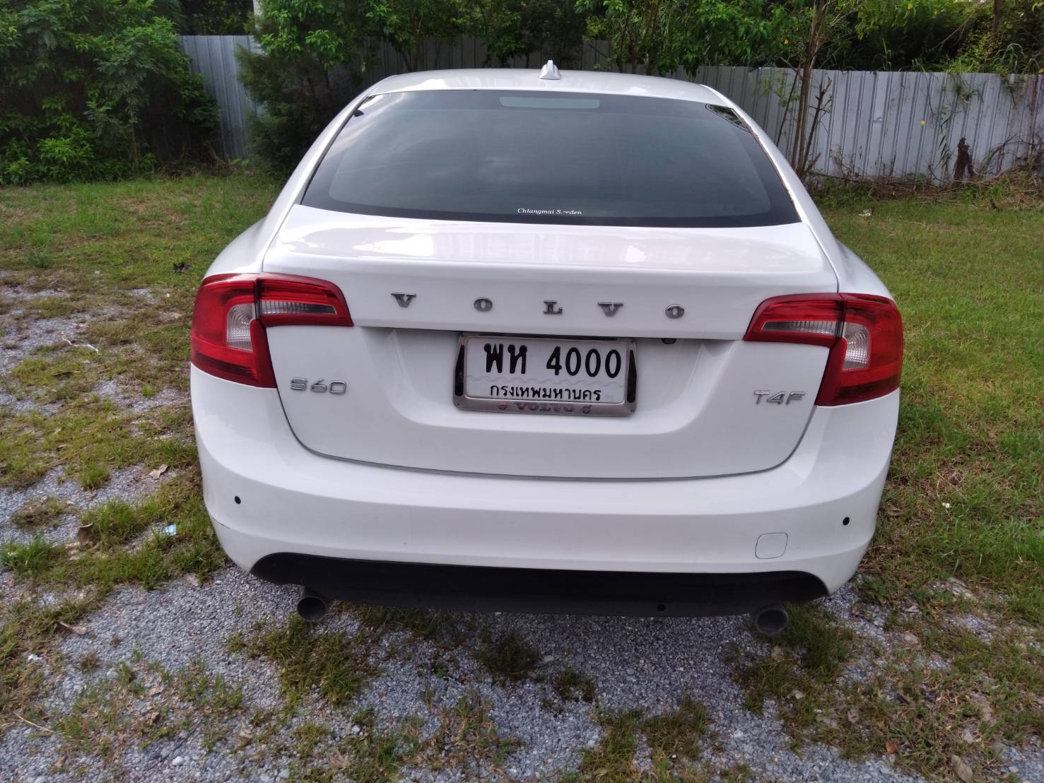 VOLVO S60 T4FS 2015 สีขาว รูปที่ 1