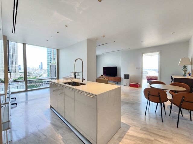 Four Seasons Private Residences Condo for Rent, near BTS Saphan Taksin รูปที่ 1