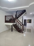 TOWNHOUSE ปาริชาติ 345 1790000 THAI BAHT 2นอน 18 SQ.WA 0 งาน 0 RAI ใกล้กับ - ศูนย์ราชการแจ้งวัฒนะ - รร. หอวัง นนทบุรี - โรบินสัน ศรีสมาน - การเดินทาง เข้าออกได้หลายเส้นทาว ทั้ง ถ. 345, ถ. ราชพฤกษ์, ถ. สรงประภา, ถ.ติวานนท์, ถ.รังสิต-ปทุมธานี และ ทางด่