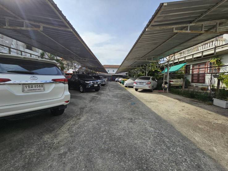 ขายที่ดินพร้อมกิจการให้เช่าจอดรถและห้องเช่า ดำเนินกิจการต่อได้เลย ถนนเทพารักษ์ สมุทรปราการ รูปที่ 4