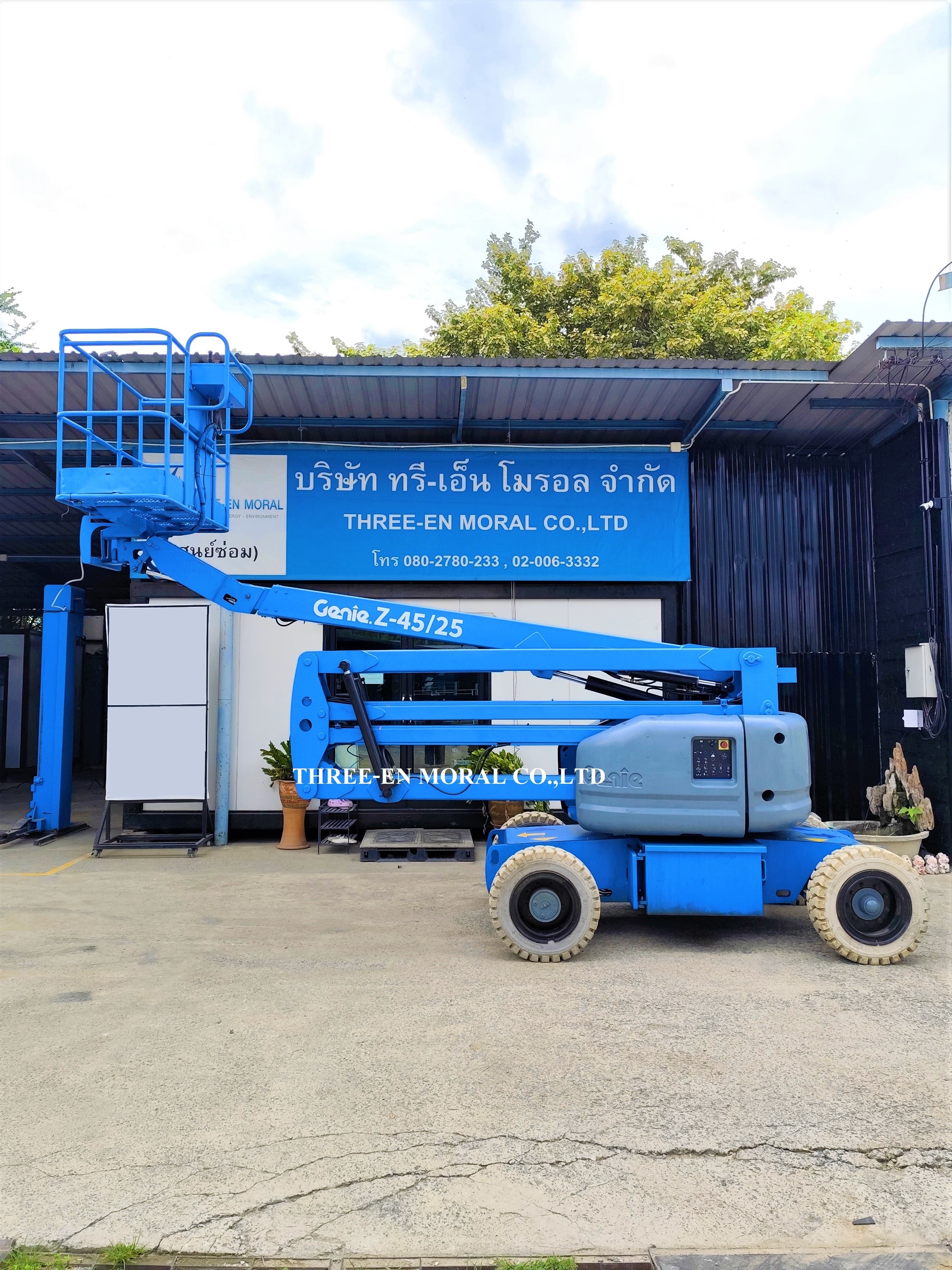 รถกระเช้า Boom Lift Genie Z-45/25 รูปที่ 1