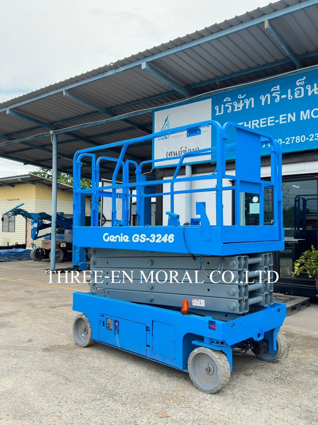 รถกระเช้า Scissor Lift Genie GS-3246 รูปที่ 1