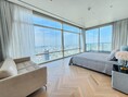 Four Seasons Private Residences 3 bedrooms river view for rent