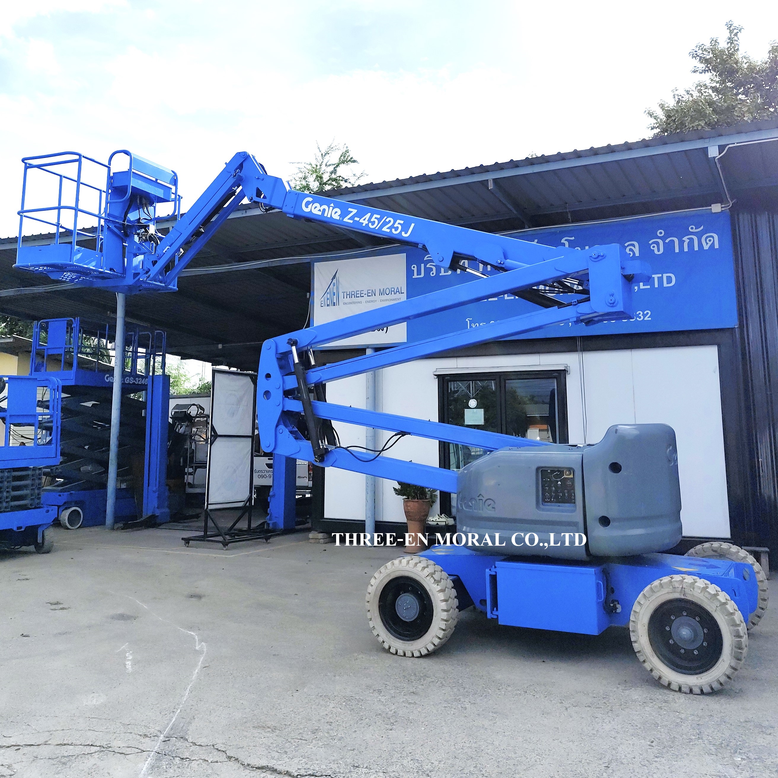 รถกระเช้า Boom Lift Genie Z-45/25J รูปที่ 1