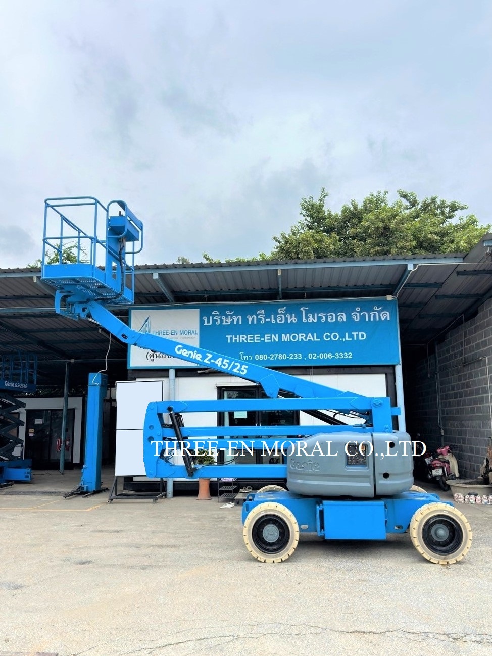 รถกระเช้า Boom Lift Genie Z-45/25 รูปที่ 1