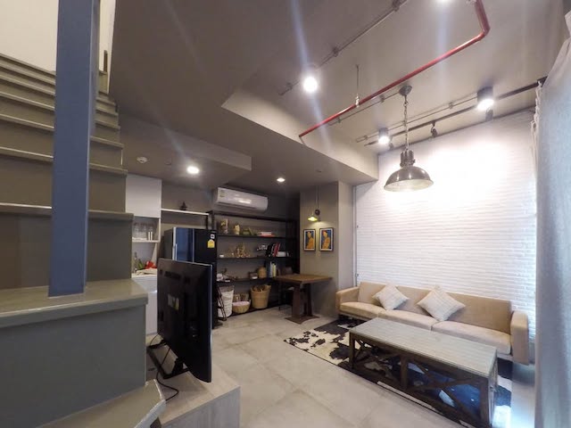 Ideo Mobi Sukhumvit 81 spacious quiet private 4th floor BTS On Nut รูปที่ 1