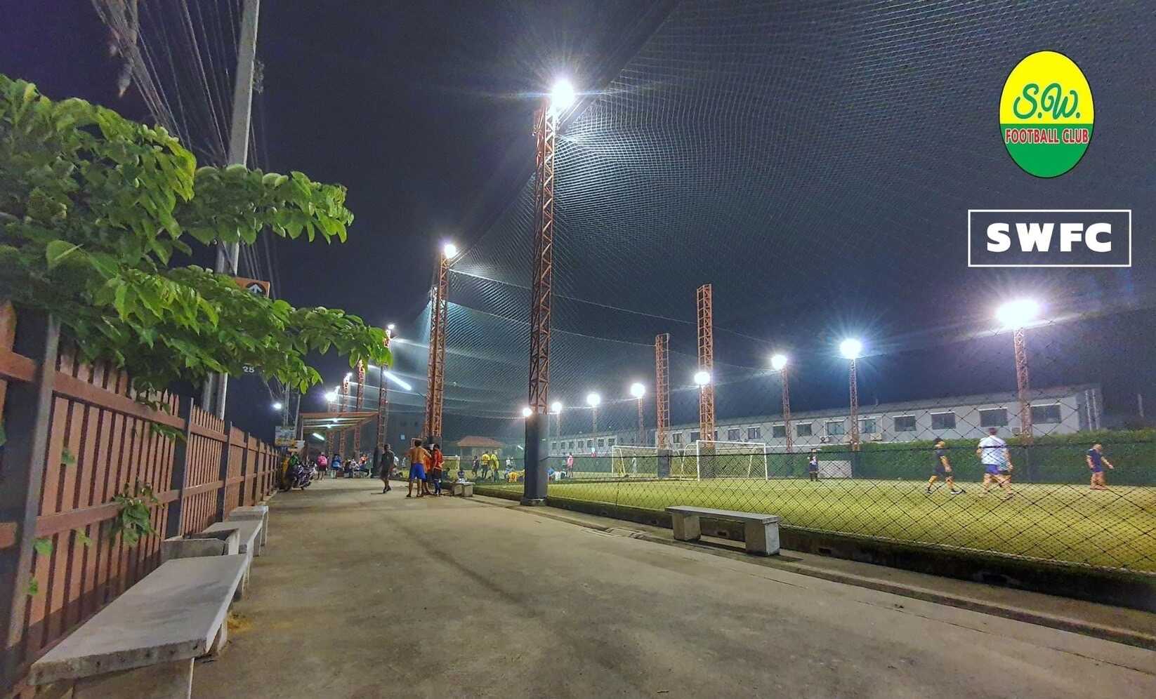 S.W. FOOTBALL CLUB สนามฟุตบอลหญ้าเทียม รูปที่ 3