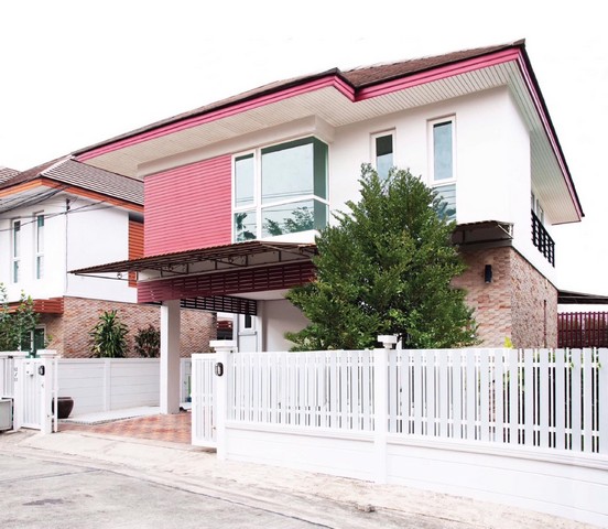 P257 ขายบ้านเดี่ยว 2 ชั้น หมู่บ้านระเบียงสวน 5 ถนนราษฎร์พัฒนา Baan Rabeang Suan 5 RatPattana Road ซอยมิสทีน  รูปที่ 1