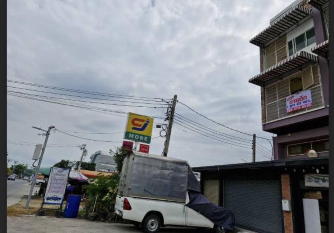 ขายด่วน อาคารพาณิชย์ 3.5 ชั้น บางใหญ่ ติดถนนบางใหญ่-บางคูลัด รูปที่ 4
