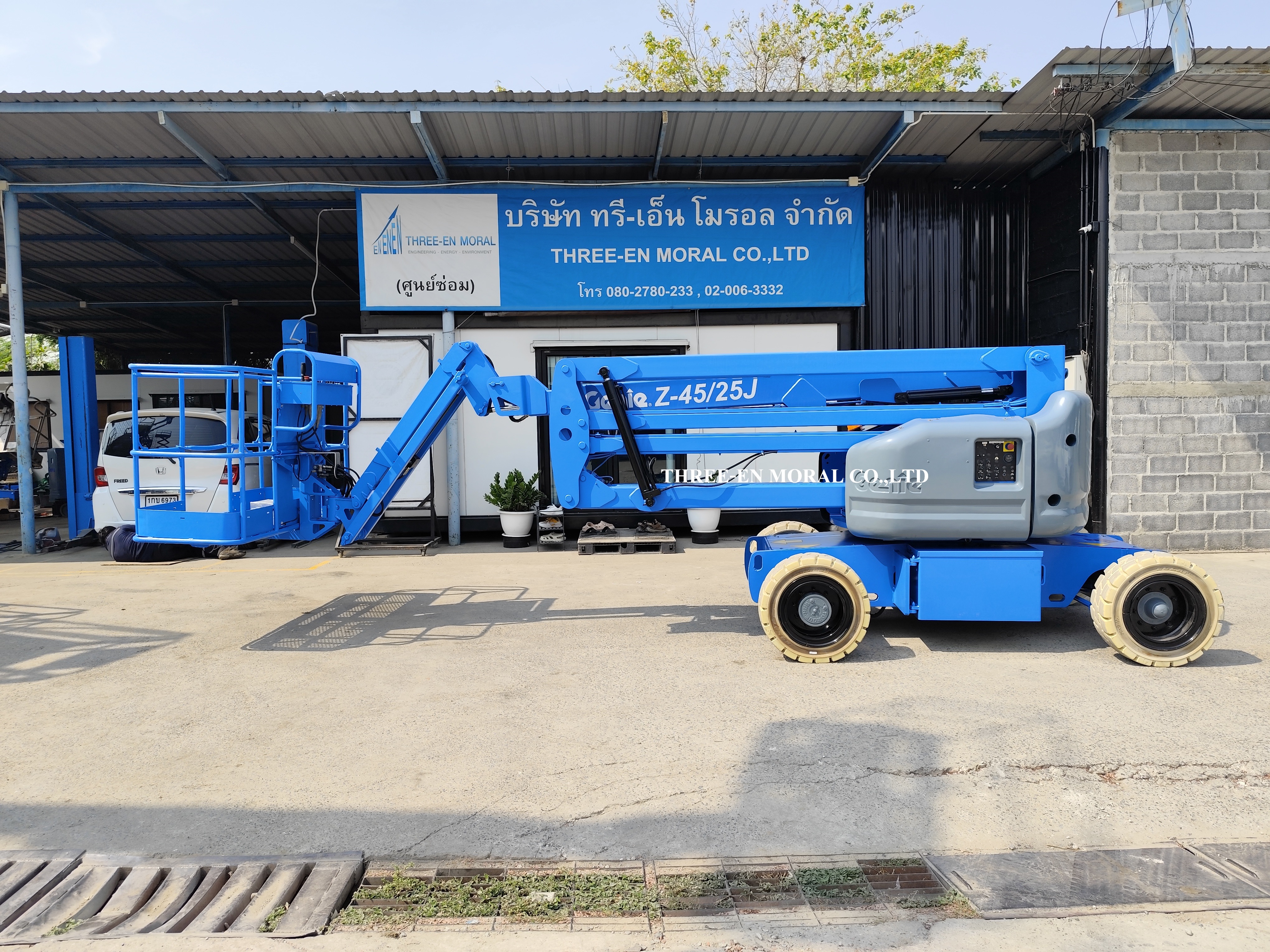 รถกระเช้า Boom Lift Genie Z-45/25J รูปที่ 1