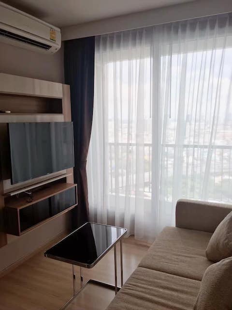 Rhythm Sathorn nice peaceful private 35th floor BTS Saphan Taksin รูปที่ 1