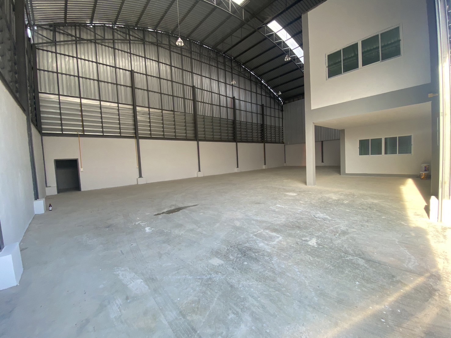ให้เช่า/ขาย โรงงาน ขนาด 600 ตร.ม. พร้อมออฟฟิศ2ชั้น รูปที่ 3