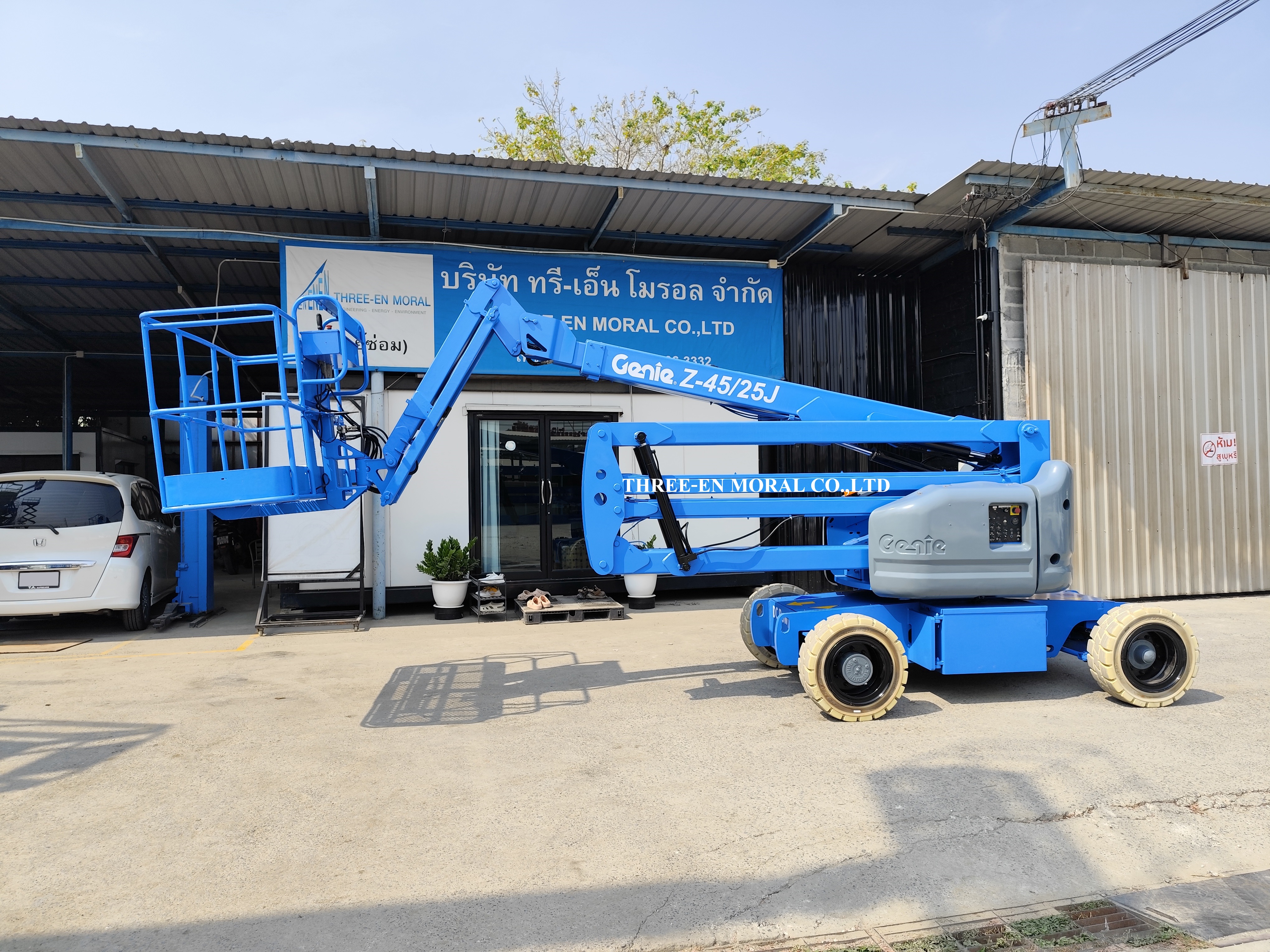 รถกระเช้า Boom Lift Genie Z-45/25J รูปที่ 1