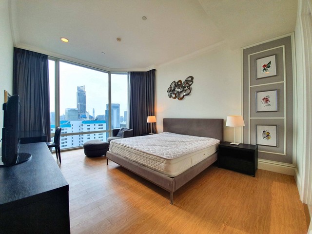 Royce Private Residences Bangkok Condo For Rent 3 Bedrooms รูปที่ 1