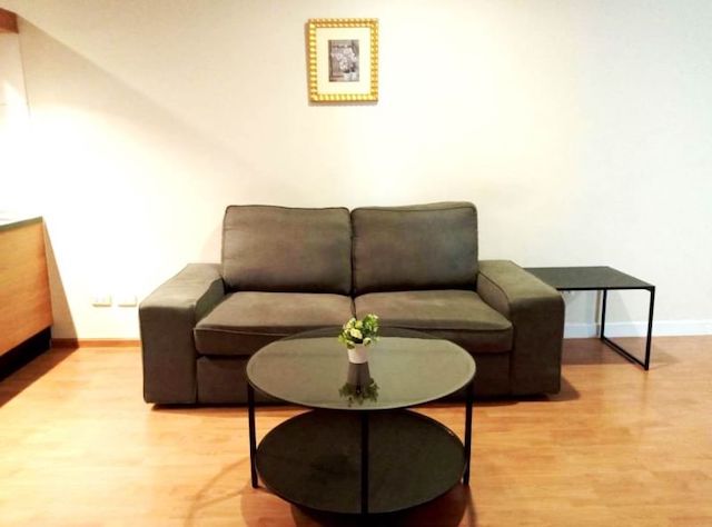 The Capital Sukhumvit 30 Pet Friendly Clean livable 3rd floor BTS Phrom Phong รูปที่ 1