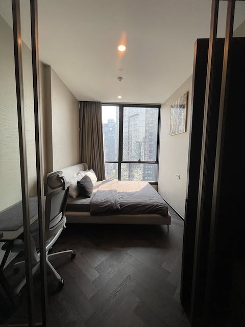 The Esse Sukhumvit 36 comfortable clean private 14th floor BTS Thonglor รูปที่ 1