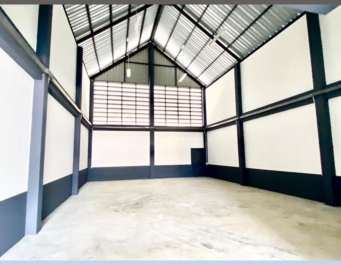 ขาย/ให้เช่า โรงงาน-โกดังใหม่ 277 ตรม. ถ.บางกรวย -ไทรน้อย บางบัวทอง 3 นอน 4 น้ำ 1 อ๊อฟฟิซ 1 ครัว 2 ที่จอดรถ ไฟฟ้า 3 เฟส ใกล้ แม็คโคร บางบัวทอง รูปที่ 4