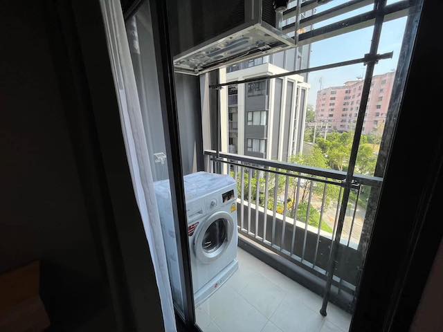 Aspire Sukhumvit Onnut Safe quiet clean 4th floor BTS On Nut รูปที่ 1