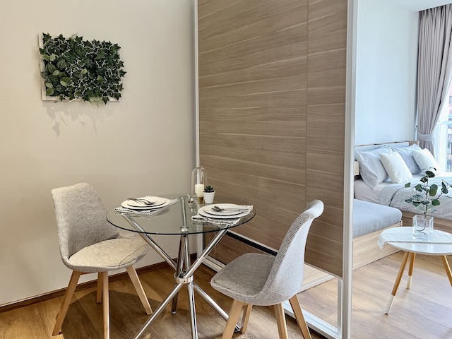 Park 24 peaceful safe private 4th floor BTS Phrom Phong รูปที่ 1