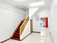 ตกแต่งใหม่ ทำเลทอง ขาย ให้เช่า อาคารพาณิชย์ 2 ชั้น MRT วัดมังกร 600ม.โรงพยาบาลกลาง 100ตรม. 14ตรว.   MRTสามยอด700ม.