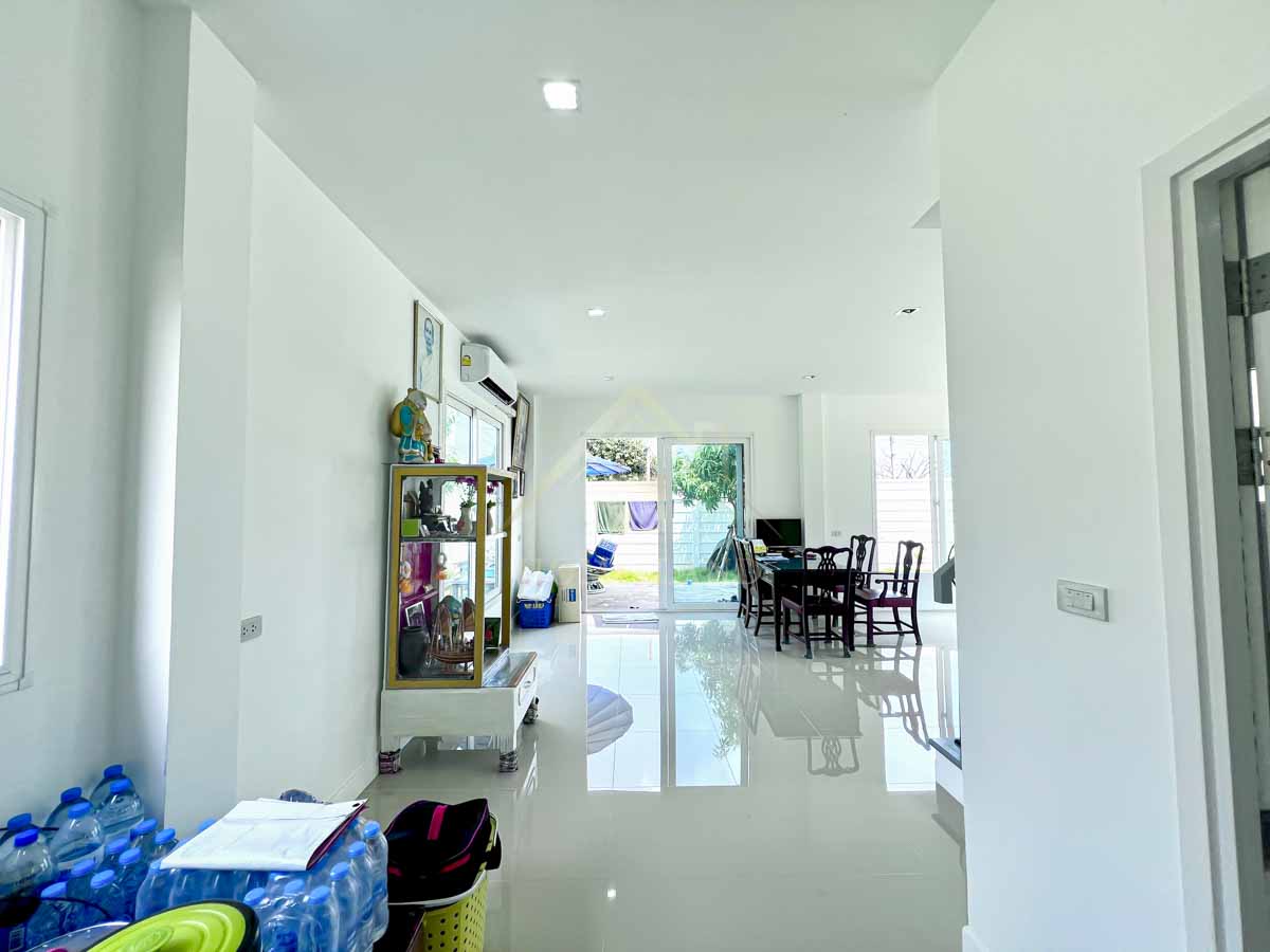 บ้านเดี่ยว 2 ชั้น หมู่บ้าน คุณาลัย เพอร์ร่า บางบัวทอง Kunalai Purra หลังริม รูปที่ 1