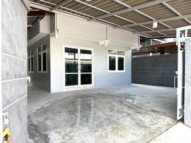 ให้เช่าบ้านเดี่ยว  ใกล้บิ๊กซี บางบอนและ เซ็นทรัลพระราม 2ซอยเอกชัย 34 ใกล้โรงเรียนมัธยมวัดสิงห์  โรงเรียนฐานปัญญา รูปที่ 1