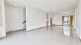 อาคารพาณิชย์ฯ พรีเมี่ยมเพลส เกษตร-นวมินทร์   50000 BAHT. 3 Bedroom 4 น้ำ 24 sq.wa 0 ngan 0 ไร่ ทำเล-คุณภาพ