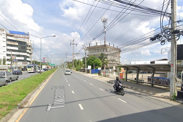 ขายที่ดิน พร้อมสิ่งปลูกสร้าง ติดถนนติวานนท์ ปากเกร็ด นนทบุรี เนื้อที่ 7-1-88 ไร่ ใกล้ อิมแพค อารีน่า เพียง 5 กม.  รูปที่ 1