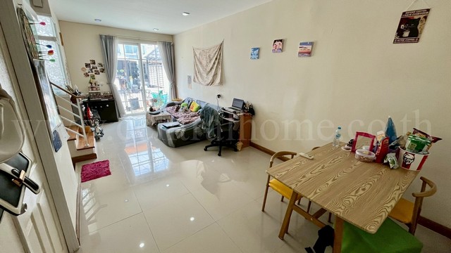 ทาวน์โฮม โกลเด้น นีโอ ลาดพร้าว - เกษตรนวมินทร์ ซอยนวมินทร์ 42 รูปที่ 1