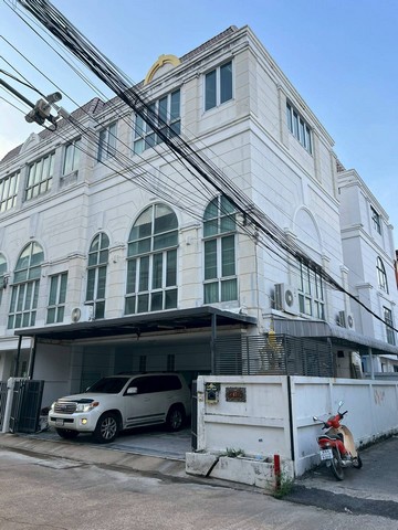 ให้เช่าโฮมออฟฟิต4ชั้นหลังมุม240ตร.ม.ย่านลาดพร้าววังหินใกล้MRTโชคชัยBTSเสนานิคมม.เกษตรศาสตร์ รูปที่ 1
