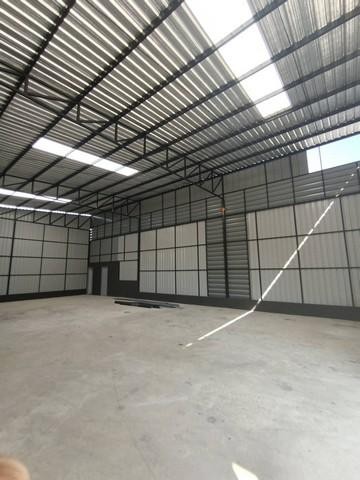 ให้เช่าโกดังใหม่ ขนาด 120 ตรว. พื้นที่ใช้สอย 240 ตรม. ซอยลาดพร้าว 71 ใกล้เซ็นทรัลอีสวิลล์ รูปที่ 1