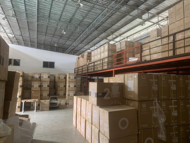 ให้เช่าโกดัง พร้อมออฟฟิศ ขนาด 715 ตรม. ลาดพร้าว 101 โยธินพัฒนา 3 ใกล้ห้าง CDC รูปที่ 1